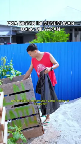 Kasian banget liat pria ini