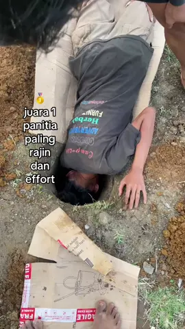 layak dapat penghargaan abang ini😁😁 #panitia17agustus #independenceday #agustuscore #lomba17agustus #fyppppppppppppppppppppppp #agustusmerdeka 