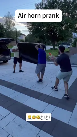 Air horn prank #prank #funny #funnymoments #funnyvideos #foryou #fyp 