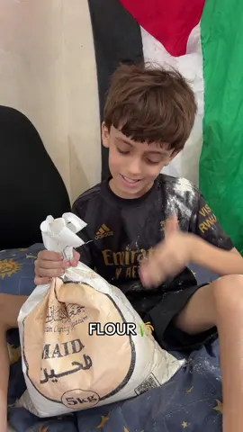 🚨❤️ Your support through the link in my bio could provide us with the flour we need to survive 🍞 #fyp #labubu #foryou 