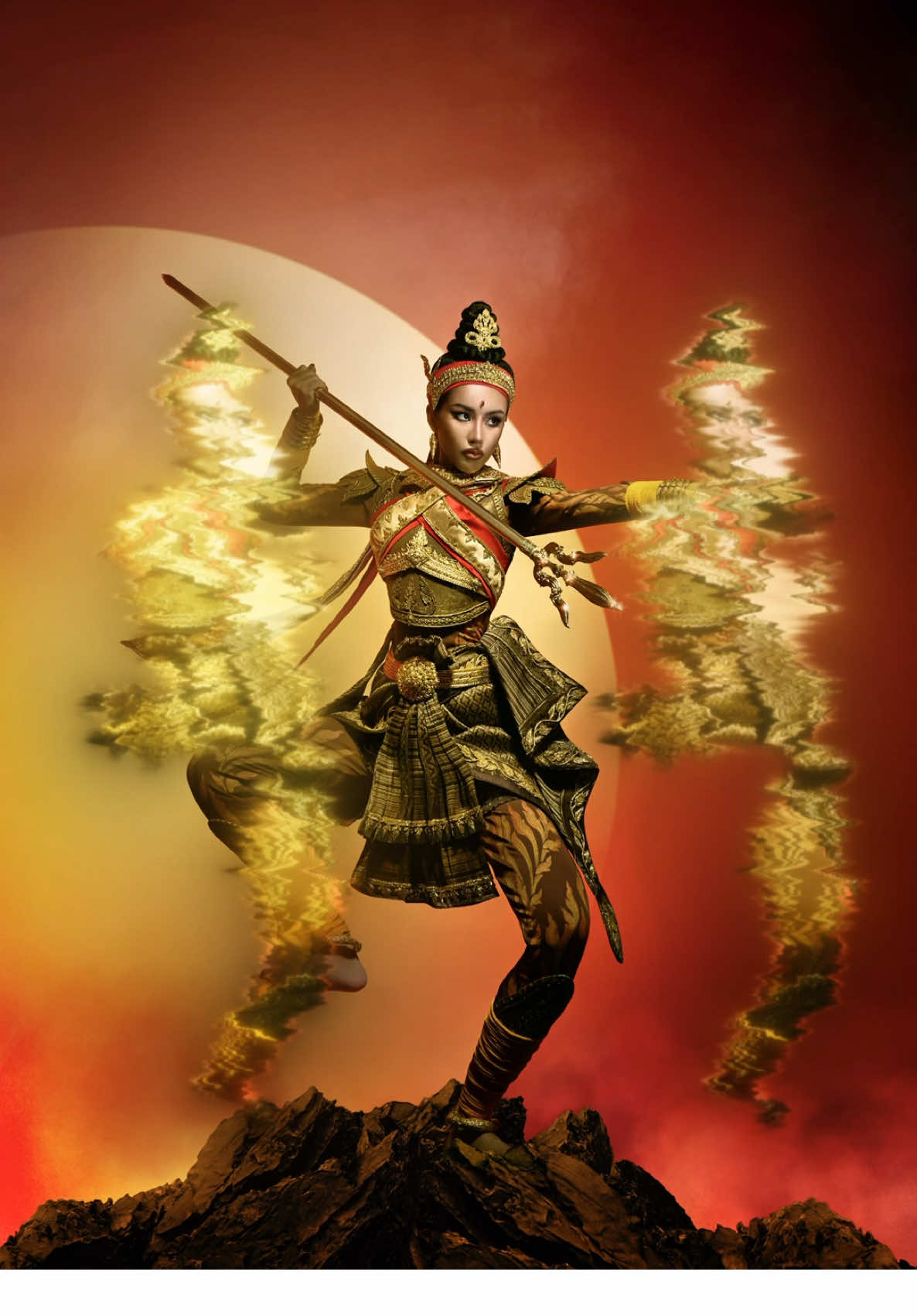 ព្រះមហាទេវរាជហែកវាទព្រះនគរ ដួងព្រលឹងដូនតាឈររក្សាប្រាសាទថ្ម ឆព្វណ្ណរង្សី ៣៣ តួអក្សរ ពួកសត្រូវឱ្យក្បាលសក្ករដ៏បវរ។ យ័ន្តដែលវាចារ វាថាវាជាអ្នកគូរ គ្មានអានុភាពព្រោះវាមើលងាយដល់គ្រូ ចោរតិរច្ឆានជាកូនអកត្តញ្ញូ បំពានអ្នកថែខ្មែរអង្គព្រះរាជគ្រូ។ The Great Devaraja tears up the covenant of the kingdom, The souls of our ancestors stand guard over the stone temples. The six-colored rays of the 33 characters, The enemies will bow their heads to the supreme venerated Dharma.