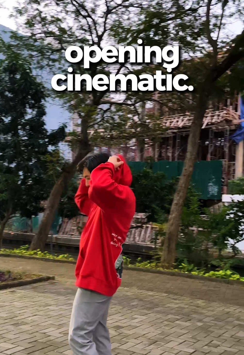 Buat opening cinematic pakai trik ini. #cinematic #smartphonevideo #videotrick #videotips  #contentcreator 