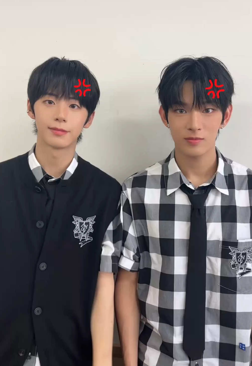❔ #AHOF #아홉 #STEVEN #JEONGWOO 