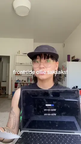 saa laittaa biisitoiveita kommentteihin  #fry #fyp #sinullesivu #suomitiktok #lgbt #theatrekid #robin #frontsideollie #deutsch #deutschrap #butch 