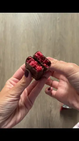 🍒 Cherry ripe lovers 🥥  Enjoy this iconic Aussie classic- Juicy cherries and coconut all wrapped in Cadburys rich dark chocolate 🍫  Are you ready for this iconic snack?  Grab yours now on our TikTok shop! #cherryripe #cadburys #TikTokShopTreats #SnackTok #globaldelights