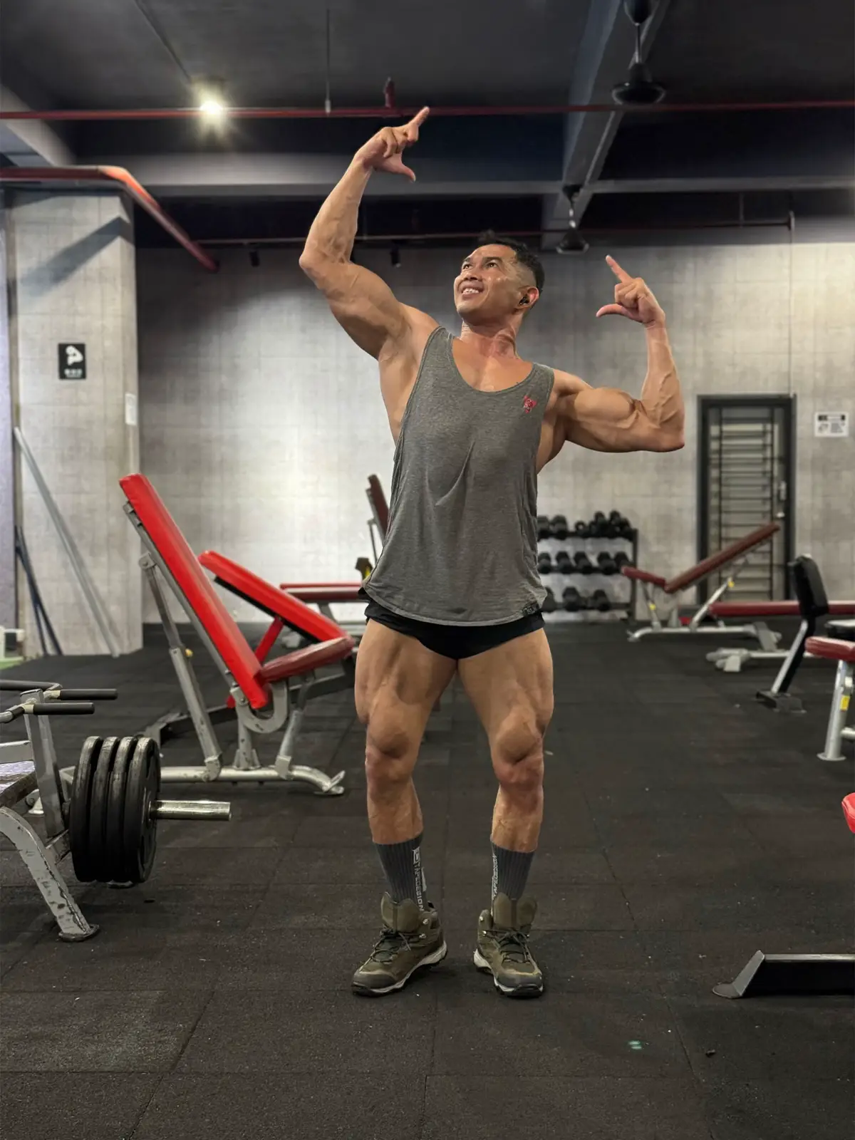 Leg n back 💪🏻 #GymLife #gymmotivation  #gymlover