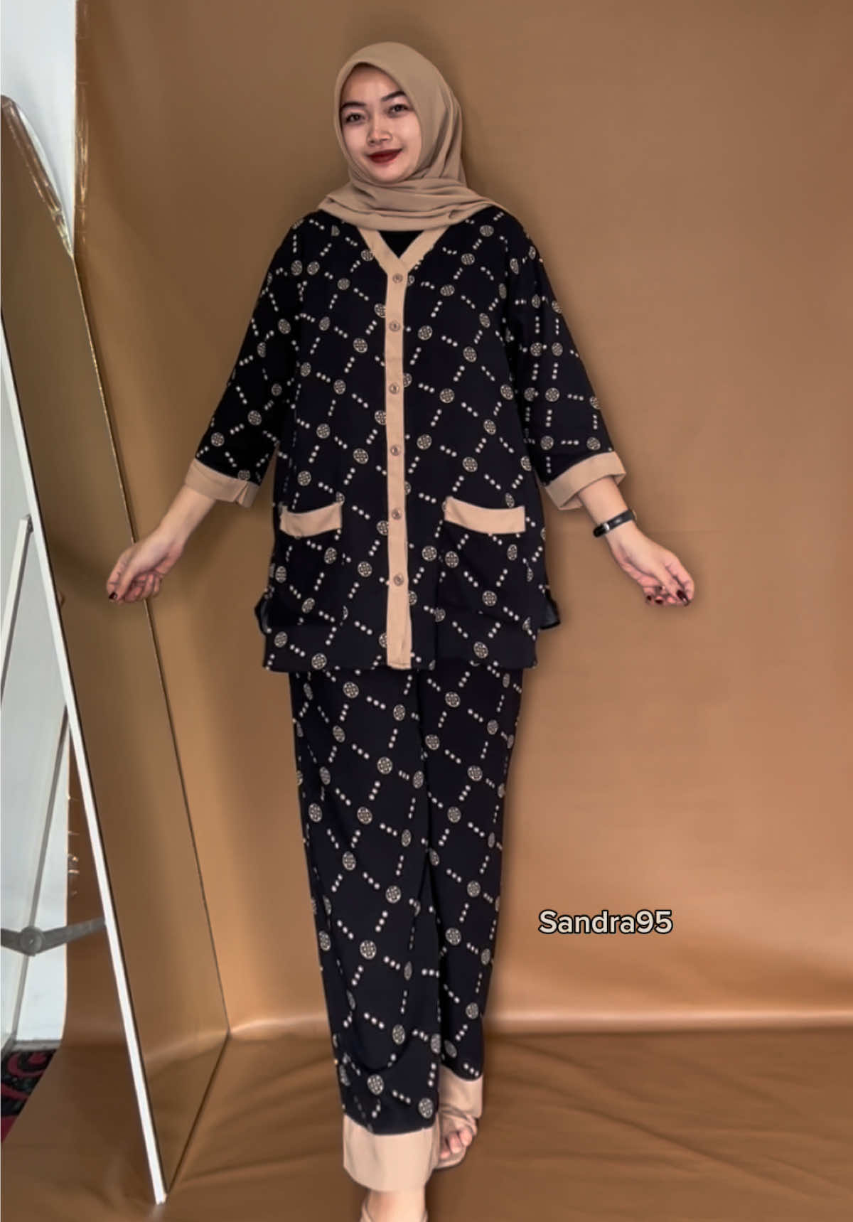 Rekomendasi oneset cakep #oneset #onesetwanita #setelanwanita #setelan #onesetrayon 