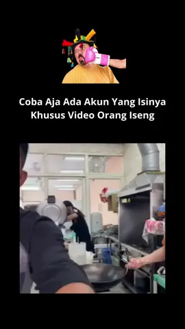 mengikuti kata otak 😭🤣 Follow akun ini untuk melihat video orang iseng Lainnya  #iseng #jahil #usil #prank #prankvideo 