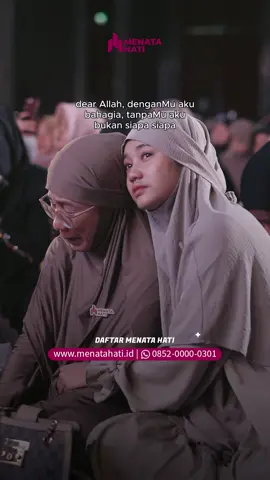 Kadang kita lupa semua rasa cukup itu datangnya dari Allah 🥹 Dengan-Nya hati tenang, tanpanya, kita bukan siapa-siapa. Yuk, sama-sama belajar Menata Hati bareng orang-orang baik di sini ✨ ___________________________ JADWAL EVENT MENATA HATI SELANJUTNYA : Tangsel Bintaro = 07 September  Medan = 14 September  Makassar = 21 September  Bandung = 12 Oktober  Umroh Menata Hati = 18 Oktober Daftar yuk!  Klik link di bio yaaa😉 #menatahati #ahilmanfauzi #ustadzhilmanfauzi #menatahatimedan #menatahatimalang