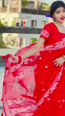 তোমায় পেয়ে যায় না বুঝা কখন ফুরায় এই দিন টা#mariamarjan17 