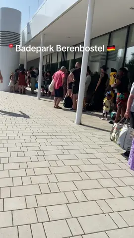 📍Badepark Berenbostel. It’s finally hot 🔥 in #germany and you decide to go to the pool 🏊 🤣#hot 