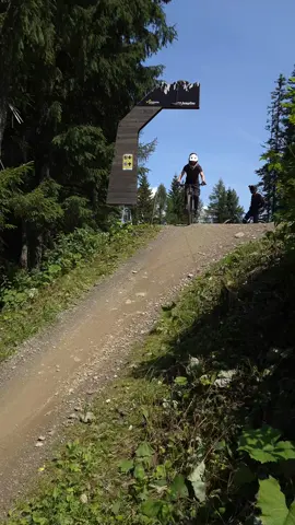@️ do hosd deine riding clips🙈🙈#trekbikes #schladming #planai #gönnfy #viraltiktokvideo @matz_hoara_mtb🇦🇹 @da_muaksa @domi.hsq @Jeremia @🇫🇷Hilli87TPR🇫🇷 @luki_trek 