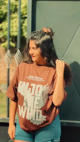 ඇස් දෙක පල්ලා ! 🤎🤓🥹#CapCut #rebecca🥤 #shenaly🤍 #1millionaudition @ᴀɴɴᴀʏᴀ • 🦋 