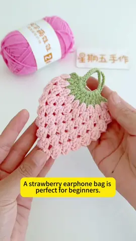 Crochet a strawberry earphone bag #crochet #handmade #handmadegifts #fyp #handmadewithlove #tiktok #crochettutorial #DIY #crocheting #tutorial #easycrochet 