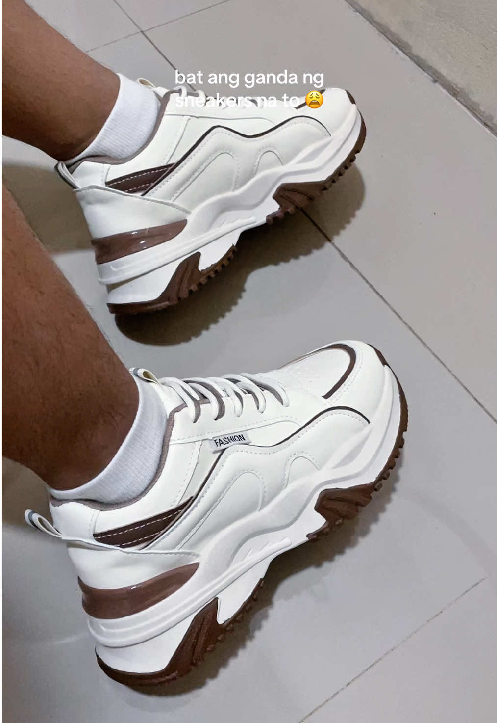bat ang ganda ng sneakers na to 😩 #shoes #shoesforwomen #shoesrecommendation #sneakers #shoeslover 