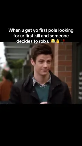 This is awesome u gotta be kidding me #theflash#barryallen#grantgustin#pole#robbed