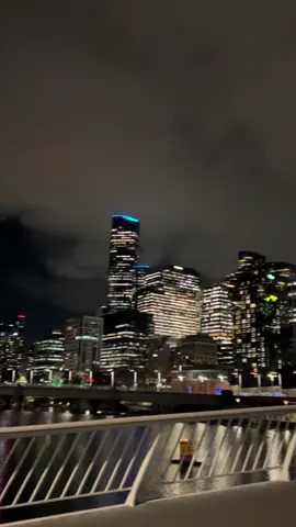 melbourne at night #internationalstudent #fyppppppppppppppppppppppp #fyp #fyp 