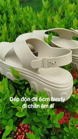 NE24-Mẫu dép sandal nữ Cao 6cm thiết kế quai chéo #depnuhottrend #xuhuongtiktok2025❤️💕🇻🇳🌹 @Huệ túi và phụ kiện @Huệ túi và phụ kiện @Huệ túi và phụ kiện  #depnuthoitrang #backtoschool #huethoitrangnu 