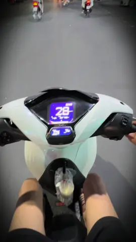 Ôm nổi nhớ em 🙄🤣🤣#sh125ixh #xhhhhhhh 