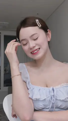 Suy mà cười à