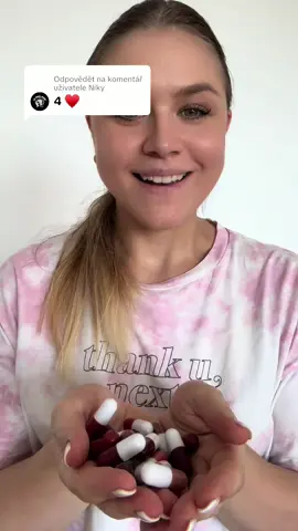 Odpovědět uživateli @Niky Který číslo mám vyzkoušet příště? 😍 #pilllipstick #lipstickpill #makeupchallenge #makeup 