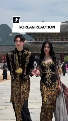 Finallyeaaahh~ reaction video di Korea menggunakan Batik Indonesia has already OUT! Makash udah mau nungguin dan terror nagihin tiap hari wkwk 🫶🏻🥹 #peoplesreactions #darasarasvaati 