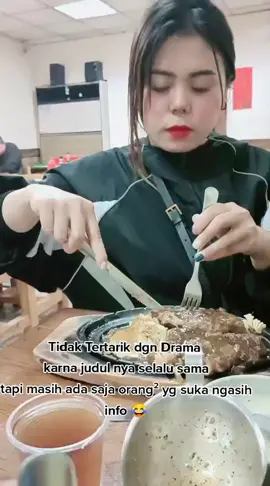 Tidak tertarik Di karenakan  masih seperti itu² saja 🤭.     