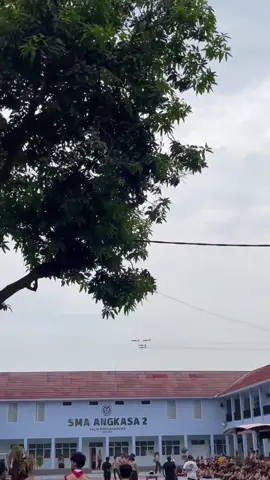 Pov : Sekolah di Lanud #jupiteraerobaticteam #hutri80 #fyp 