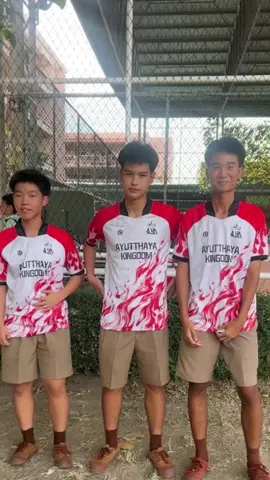 สุดหล่อที่เธอฟอล มันเป็นนักบอลแบบเราป่าว ⚽️💨 #aydkingdom #ยุดยาดิวะ #samsenwit #สามเสนหวานเจี๊ยบ 