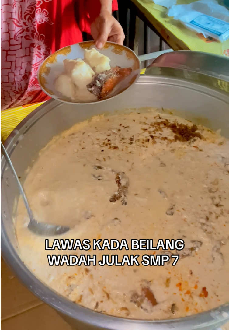 Mun hari libur kada sanggup meantri wadah julak ni 😆 jadi karena prak haja kami memilih pas hari kerja 😍 #kandangan #hulusungaiselatan #ketupatkandangan 