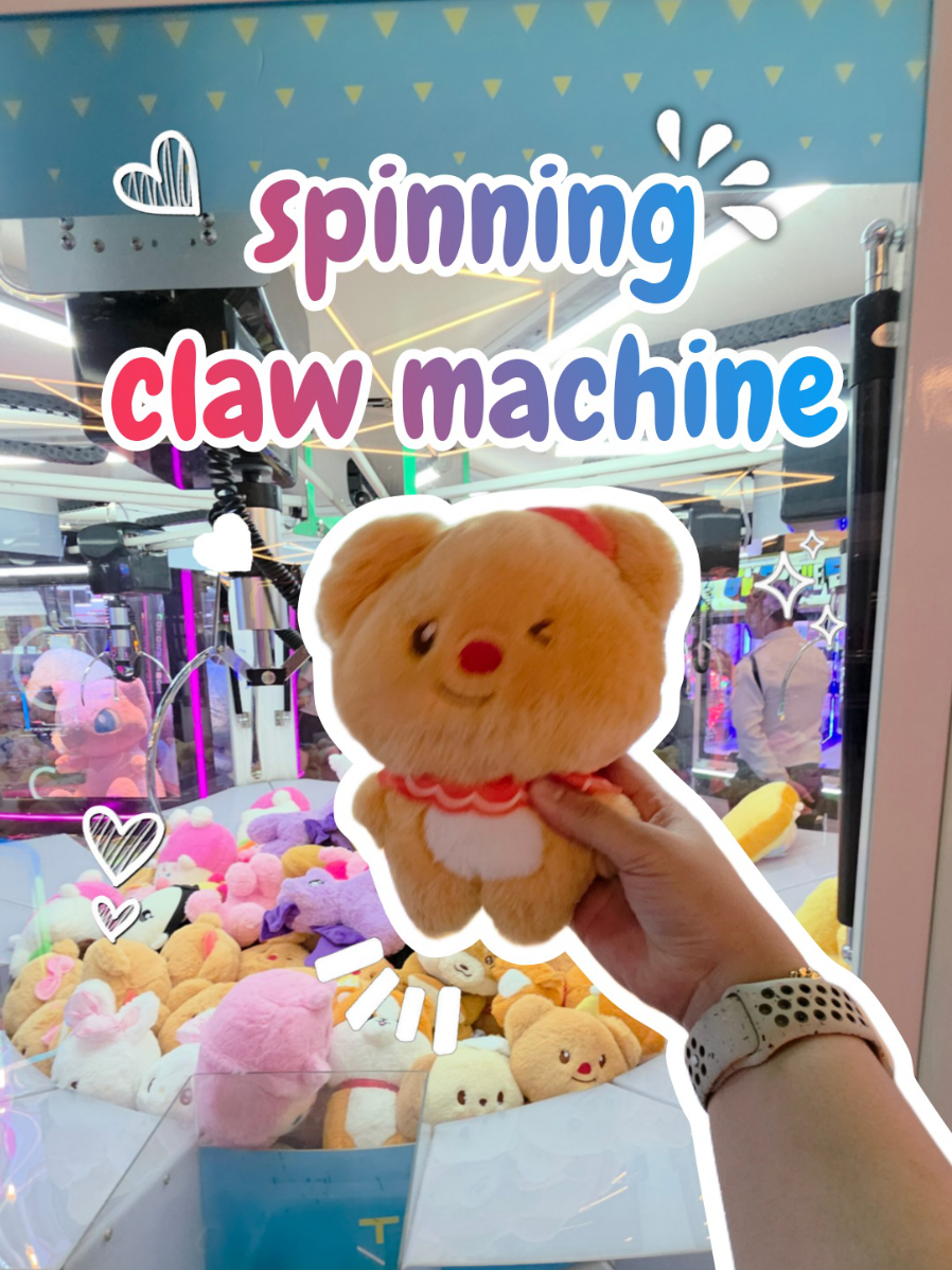 Got a cute winking bear! #fyp #satisfying #clawmachine #toys #stuffedanimals 