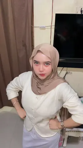 148cm 