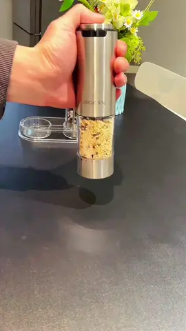 #electricpeppergrinder#gadgets #coolstuff#tiktokmademebuyit#foryou