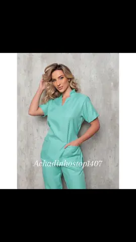 🩺✨ Pijama Cirúrgico Hospitalar Gabardine 100% Poliéster – Scrubs Jogger Unissex Conforto, praticidade e estilo para o dia a dia na área da saúde! 😍 ✅ Disponível em 5 cores para você escolher. ✅ Modelagem jogger moderna e funcional. ✅ Bolsos práticos para facilitar sua rotina. ✅ Ideal para médicos, enfermeiros e profissionais da saúde. 🛒 Garanta já o seu e trabalhe com mais conforto e segurança! Link de compra no primeiro comentário  #PijamaCirúrgico #achadinhosshopee #ModaSaúde #Médico #Enfermeiro 