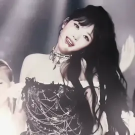 #wonyoung #fyp #viral #ive #hannizms #blowthisup #actives? #actives? #vsp #kpopfyp #kpop 