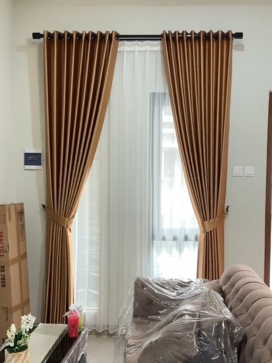 pemasangan gorden rumah mb Fitri 📍perumahan Oasis premiere,kartosuro #gordensurakarta  #gordensolo  #gordensukoharjo  #gordenklaten  #gordenboyolali 