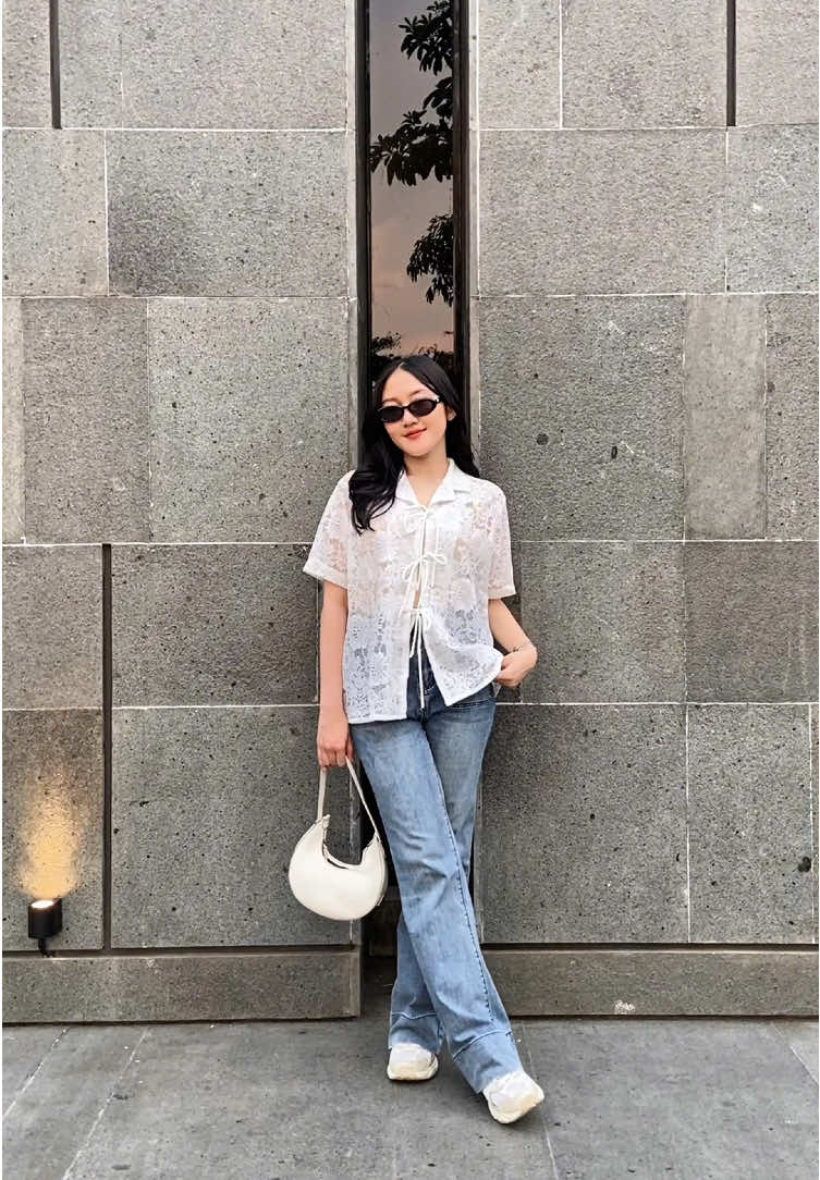 summer is calling for this lacy top🤍 #whitetop #fitcheck #OOTD 