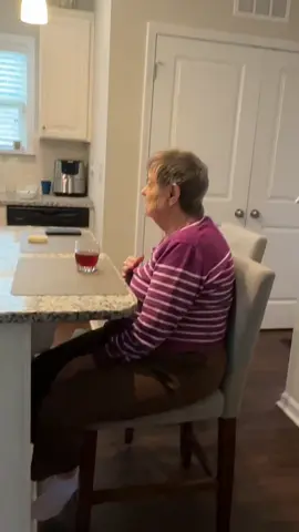She gets the cookies now endalz alzheimer alzheimers alzheimersawareness alzheimersawareness al #ENDALZ #alzheimers #alzheimersdisease #caregiver #dementia #alzheimerscare #pallativecare #hospicecare