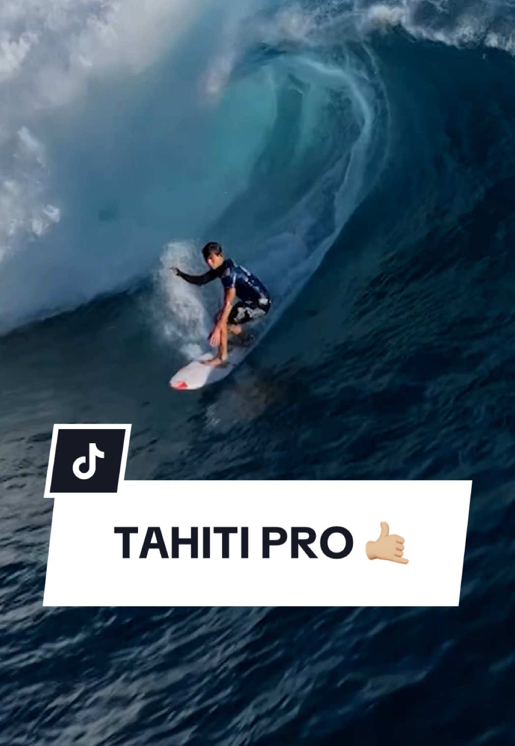 #TahitiPro | 🏄 Onzième manche du circuit pro, la Tahiti Pro s’est achevée ce mercredi à Teahupoo avec les victoires largement méritées des Australiens Jack Robinson et Molly Picklum. 🌊 🤙🏼 Côté Français, la meilleure performance a été signée par Mihimana Braye, 3e, tandis que Kauli Vaast a été éliminé en quarts.  Source : Eyesprint  Credit images : Brent Bielmann / World Surf League / Red Bull Content Pool  #surf #sportstiktok 