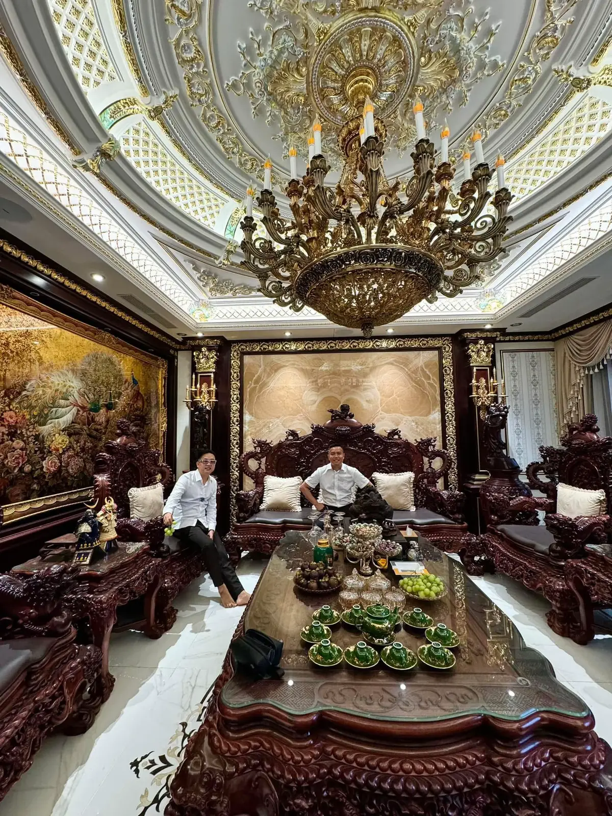 #CongTyTNHHLucHyLuxury #septhaoluchyluxury #mocbai #thaoga7777 #tunglamongvuatungnhat 