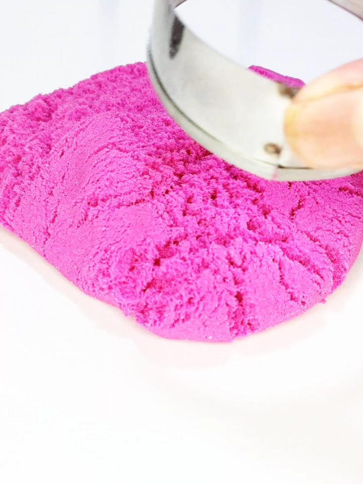 Kinetic sand Cutting ASMR SHAPES Satisfying #asmr #shorts #satisfying #asmrsound #satisfyingvideo #asmrsounds #relaxing #celinedeptshorts #celine #united kingdom #france #unitedstates #ASMR #belgium #unitedkingdom #dept #asmrsoundsamazing #asmrbottlebreaking #glassbottelbreak #breakingbottlesasmr