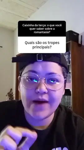 Está vindo aí MUITO EM BREVE uma romantasia sáfica perfeita para fãs de #Arcane e Avatar: a lenda de Korra. A capitã Céu Steinbachi foi treinada para obedecer, proteger e lutar. Rubi Takahashi nasceu para mandar, provocar e sobreviver. Mas quando o mundo ameaça ruir entre seus pés, as duas vão descobrir que a linha entre o ódio e a paixão pode ser tão fina quanto o fio de uma espada. ❤️‍🔥 #enemiestolovers  😡 