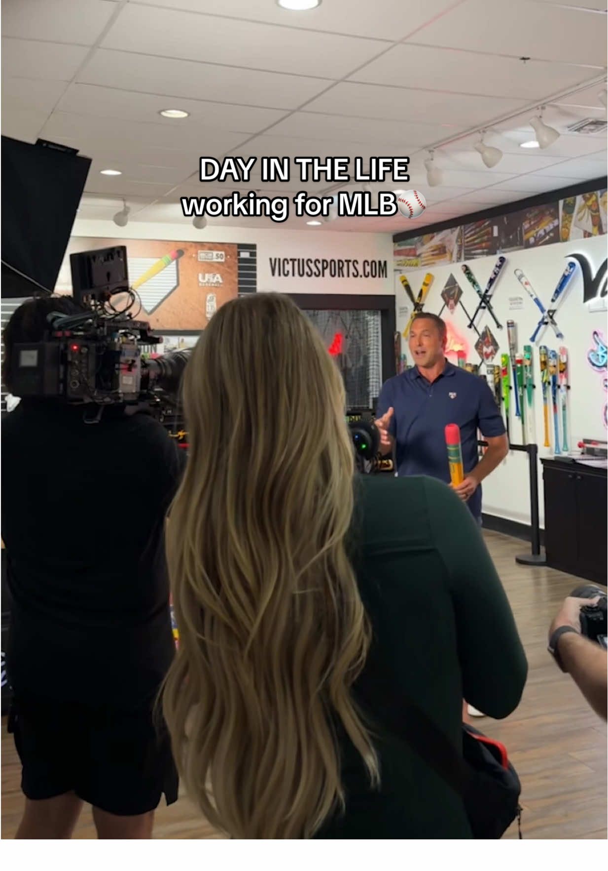 DAY IN THE LIFE working for MLB  #womeninsports #mlbtiktok #MLB #sportsmedia #sportsvideography 