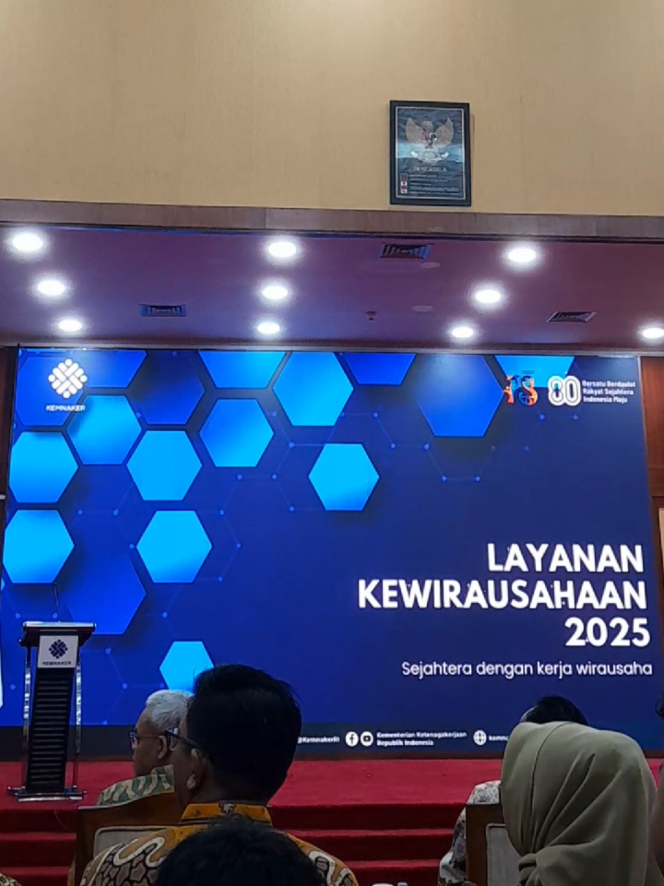 Ikut Seminar Kewirausahaan Oleh BPKK BEKASI. Selain dapat ilmu gratis ternyata dapat makan + 265rb 😆😆 Terima kasih banyak #kewirausahaan #umkm #seminar #kemnaker 