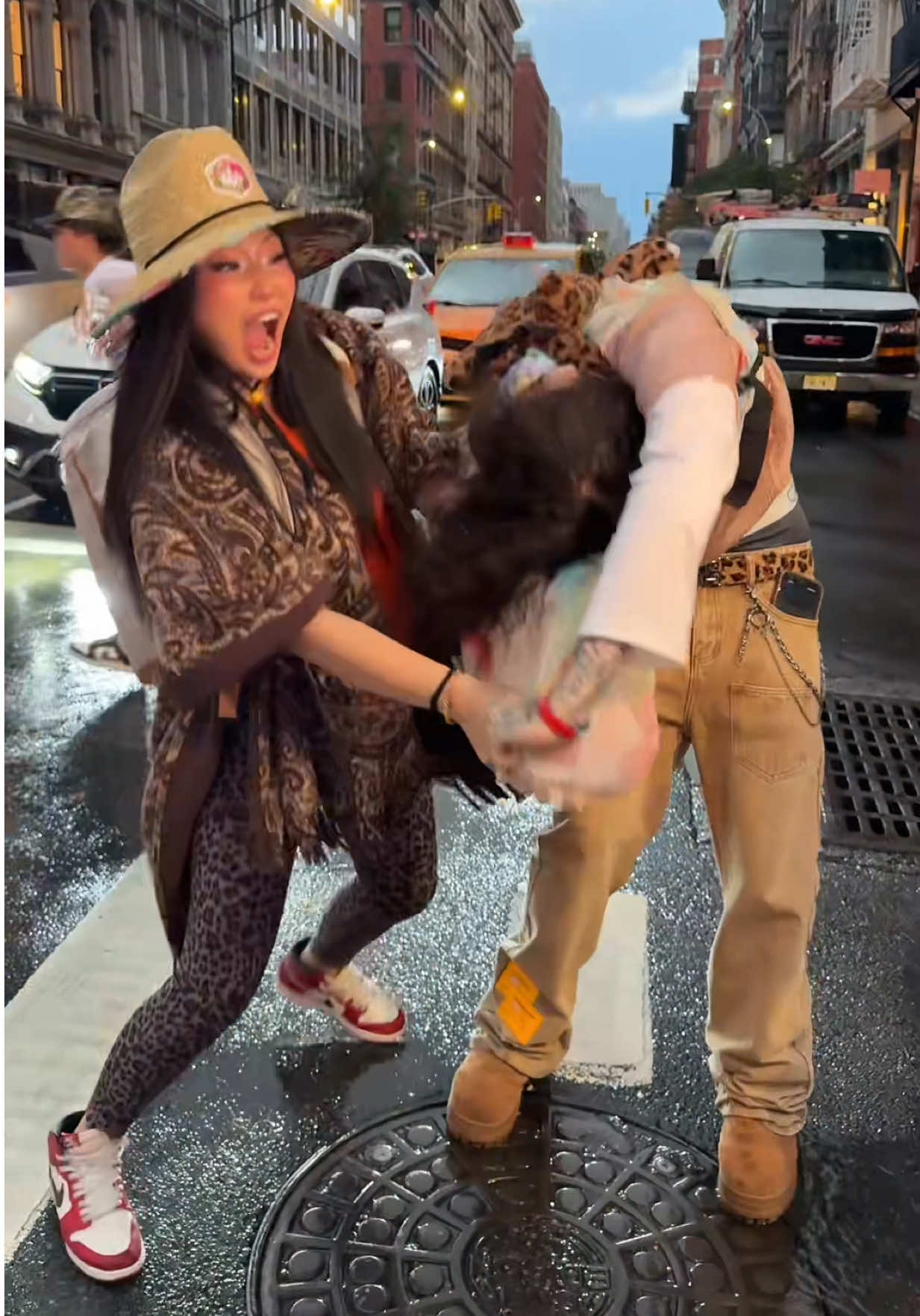 manz keeps tryina take it off 😂 @Jay Guapõ #jayguapo #nina #ninadaddyisback #stream #nyc 