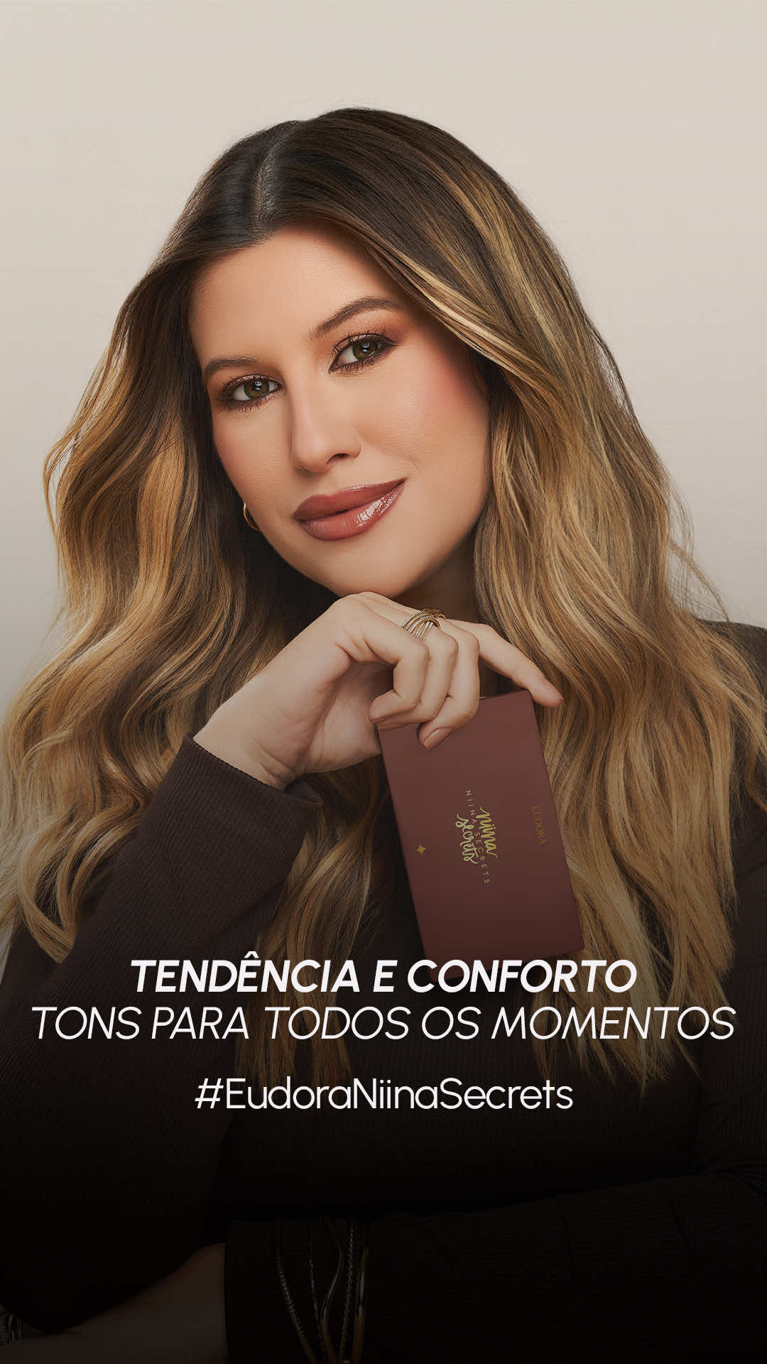 Os tons neutros e clássicos já fazem parte do seu dia a dia? 👀 Hoje a conversa é sobre aqueles tons e produtinhos essenciais que todos precisam ter. A tendência dos tons nudes e terrosos está com tudo, seja na make ou nos looks, e agora quero saber: você vai ficar de fora dessa? #LançamentoNiinaSecrets #Makeup #EudoraNiinaSecrets