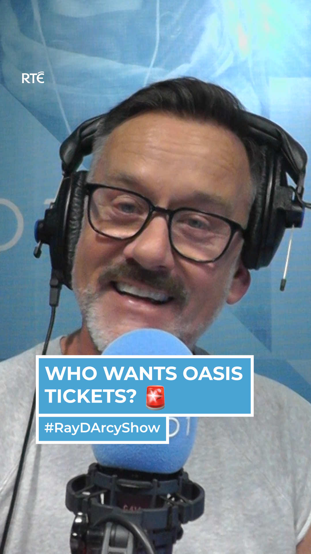 We have two of the very last #Oasis tickets, and they’re burning a hole in poor Brendan’s pocket! 🥵 Want them? You’ll have to listen to the #RayDArcyShow tomorrow (Friday 15th) to find out how to nab them. If you miss out, don’t look back in anger, just roll with it 🤝 