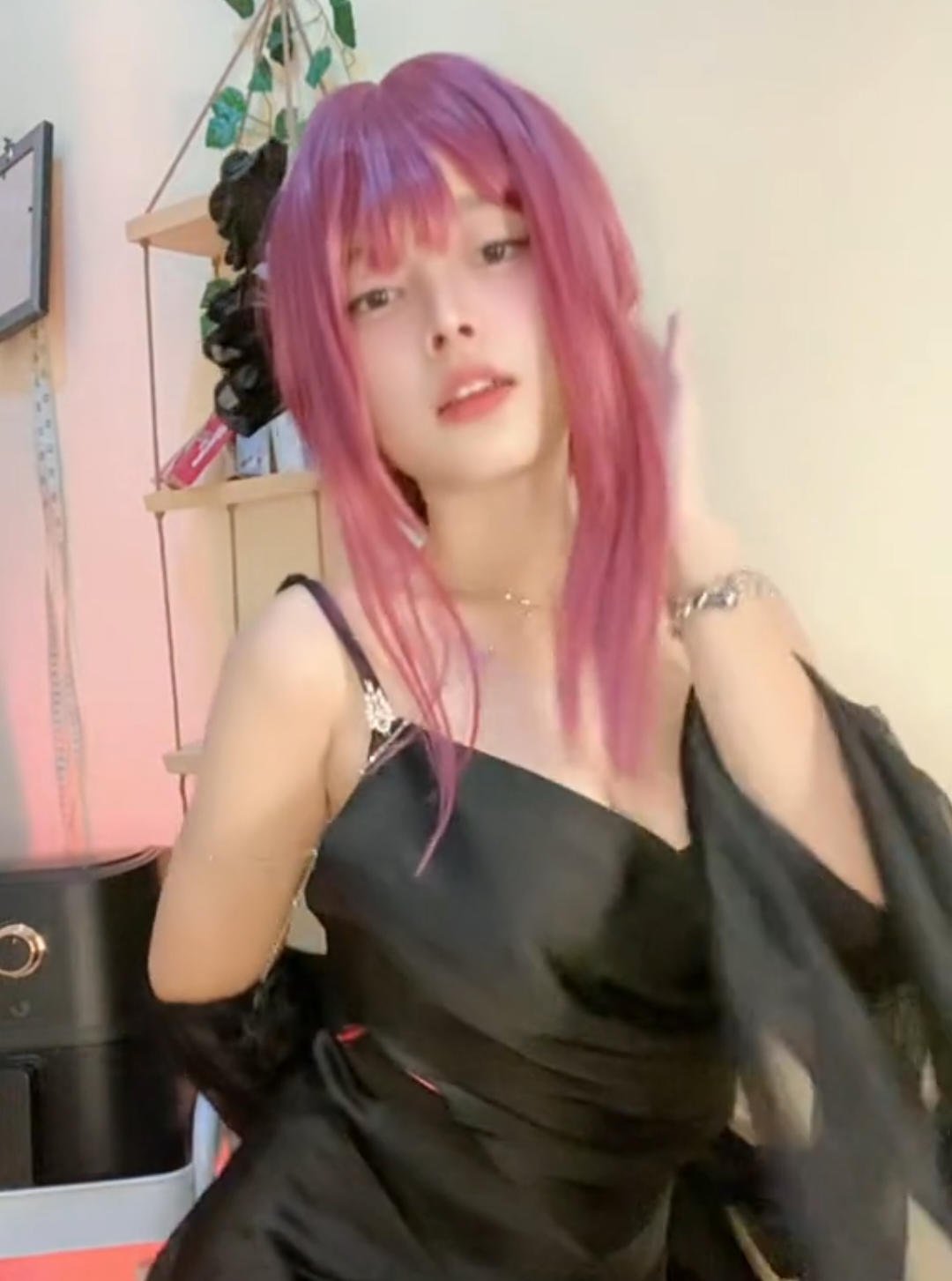 mantep bgt plis dressnya #kafka #dress #cosplayers #honkaistarrail #fyp 
