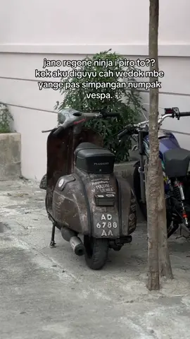 guyu mesem mbe mbatin mesti.. #vespaindonesia #vespa #vespaclasicindonesia #fypシ゚ #berandatiktok 