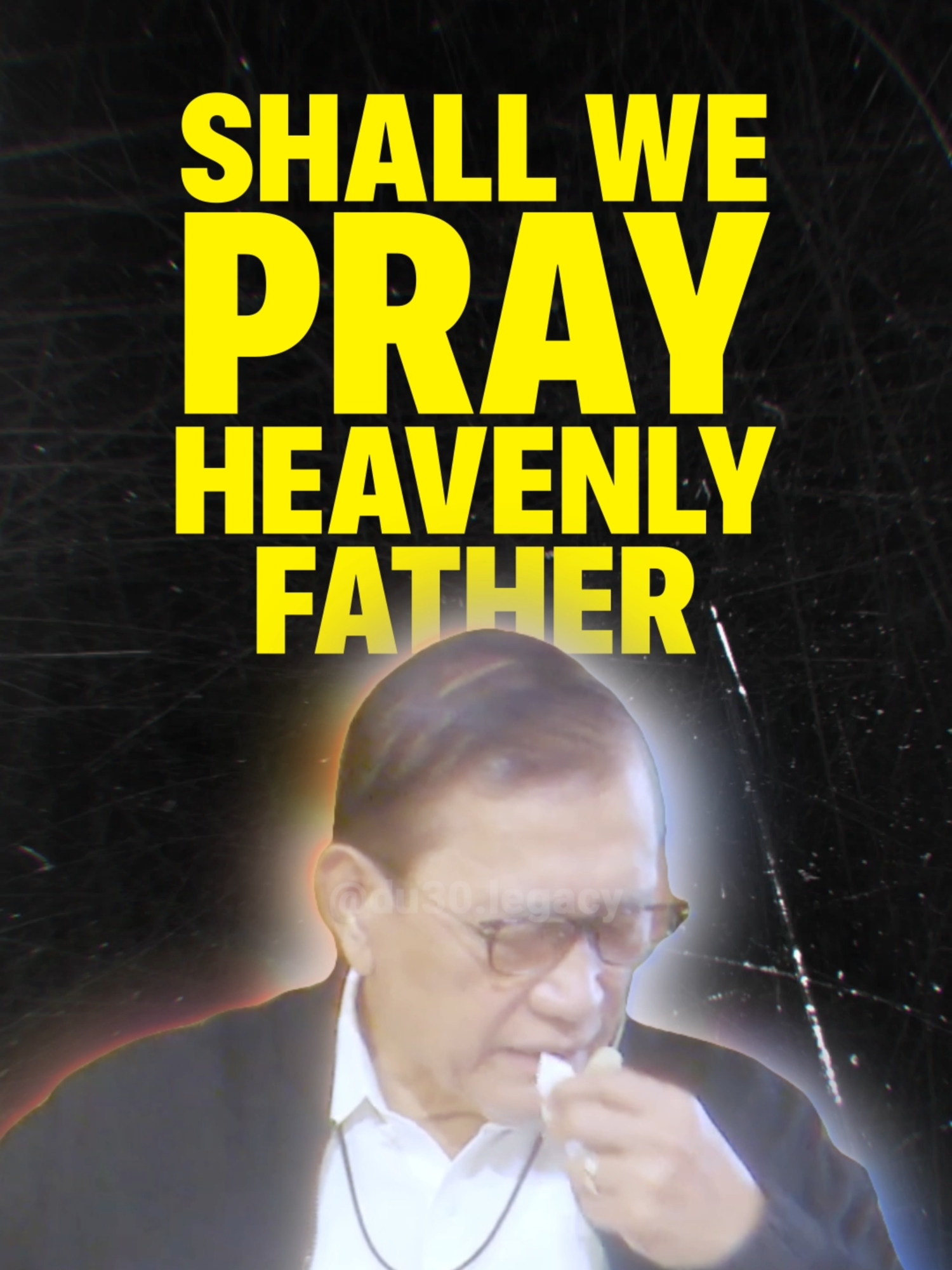 Let's bow our heads... #duterte #dutertelangmalakas👊 #dutertesupporter #dutertelegacy #saraduterte #digong #rodrigoduterte #bestpresidentever